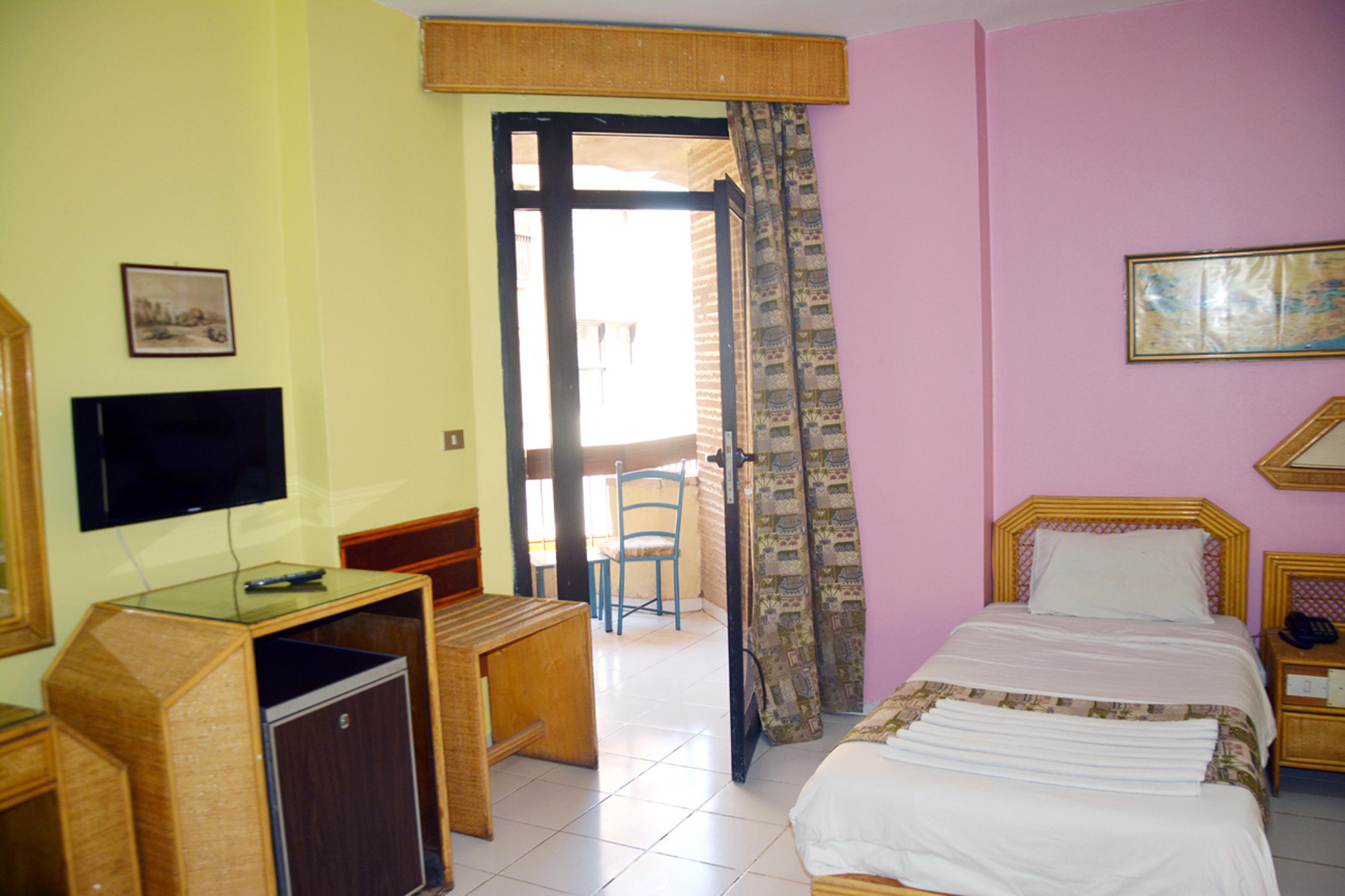 Gaddis Hotel, Suites And Apartments Louxor Extérieur photo