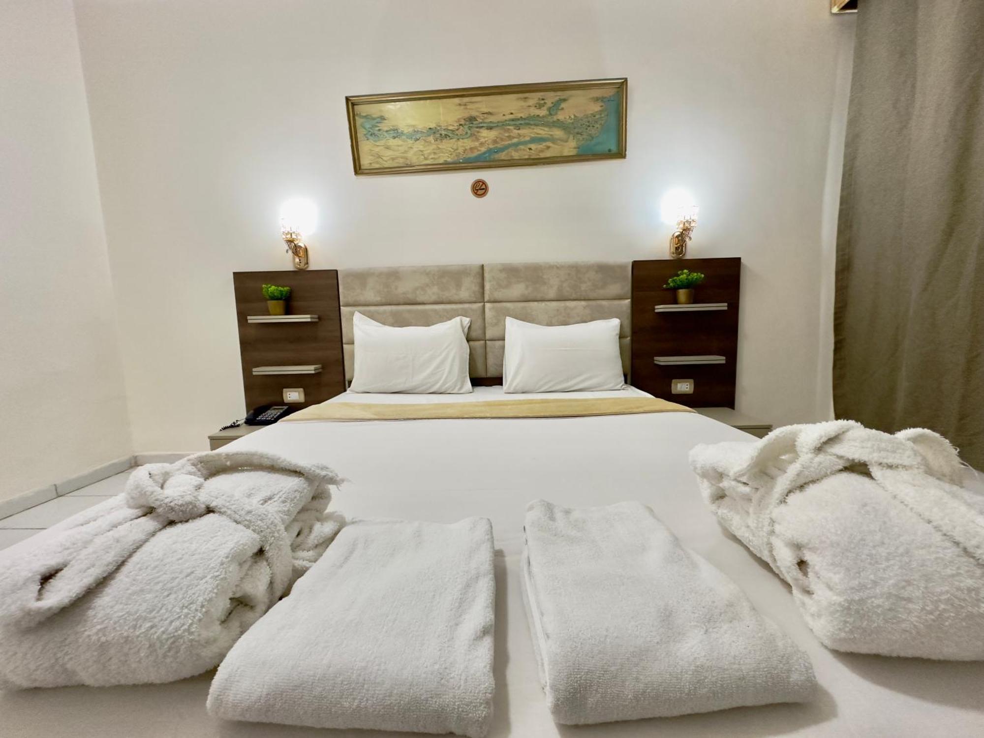 Gaddis Hotel, Suites And Apartments Louxor Extérieur photo
